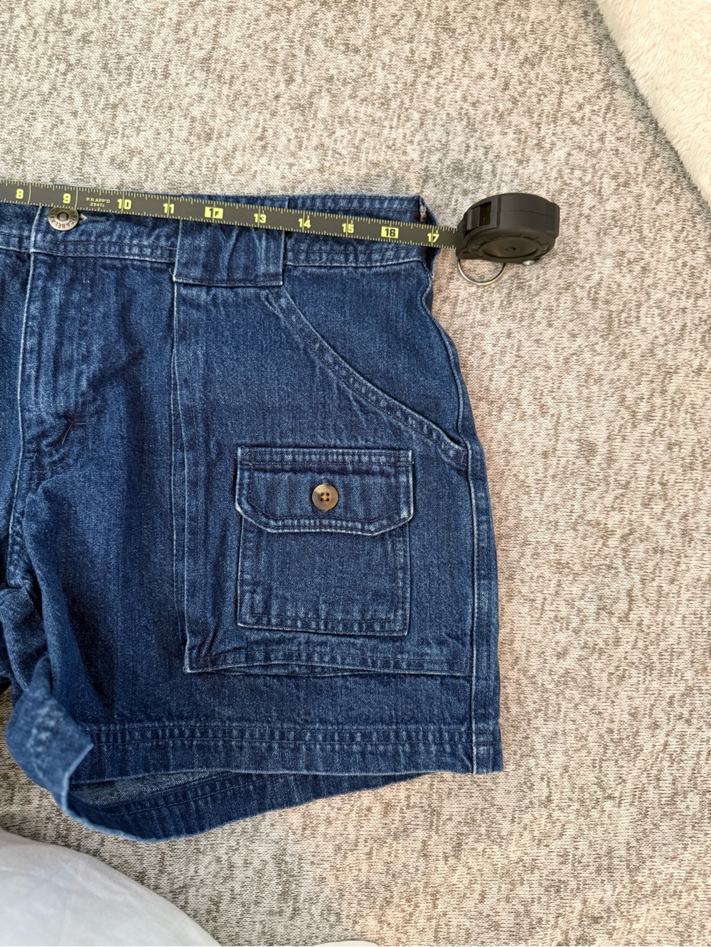 Cabela's Dark Blue Denim Cargo Shorts - Picture 4 of 6